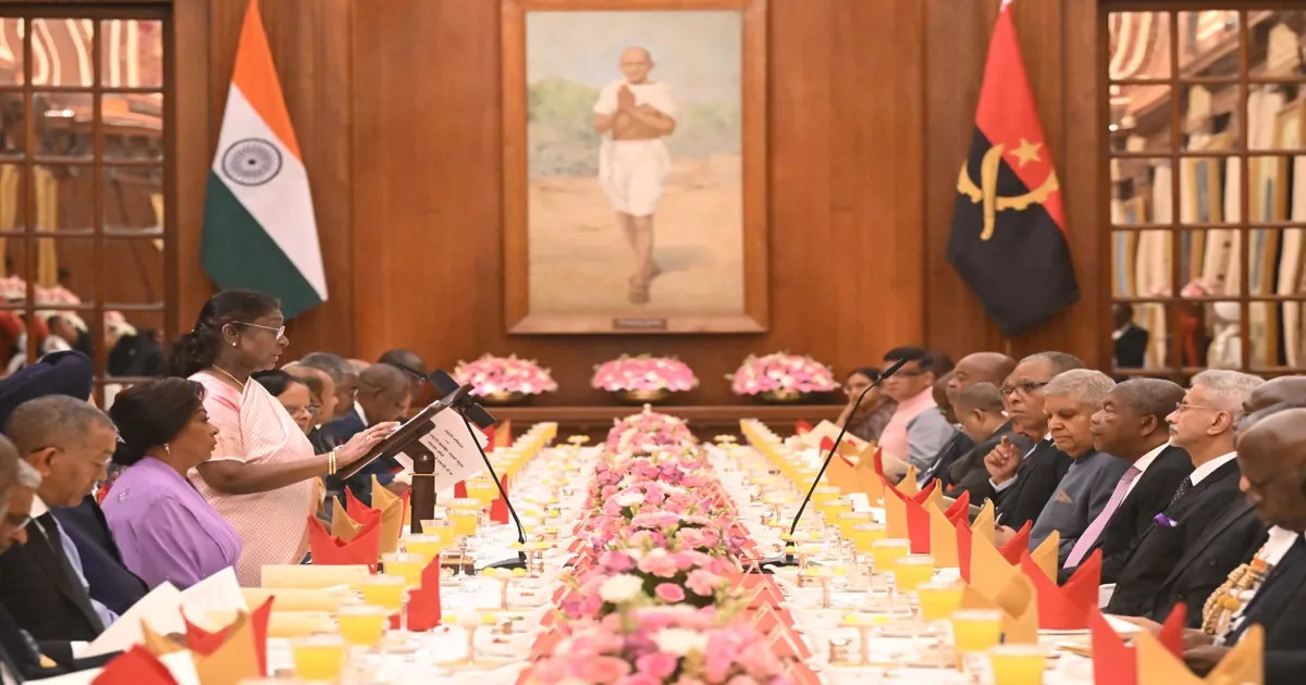 President Murmu Hosts Seychelles Leader with Spectacular Coastal Feast at Rashtrapati Bhavan