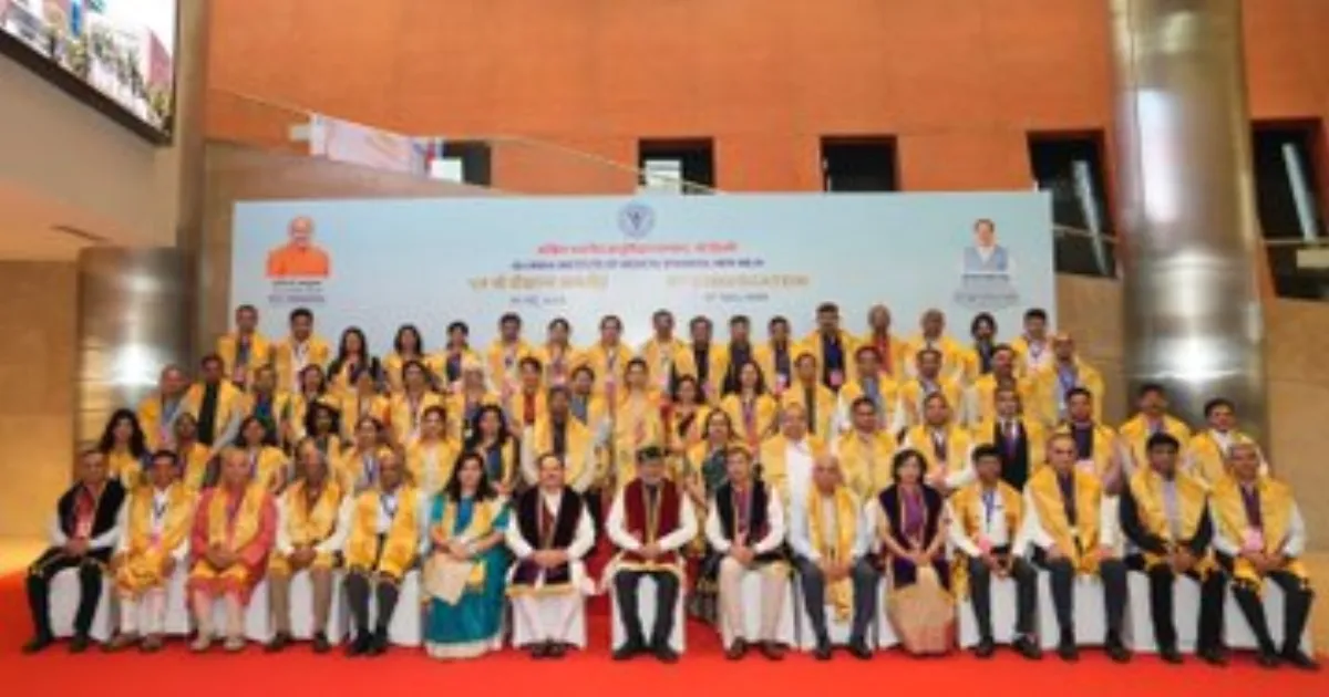 VP Highlights Decade of AIIMS Growth, Urges Graduates to Lead India’s Healthcare Future