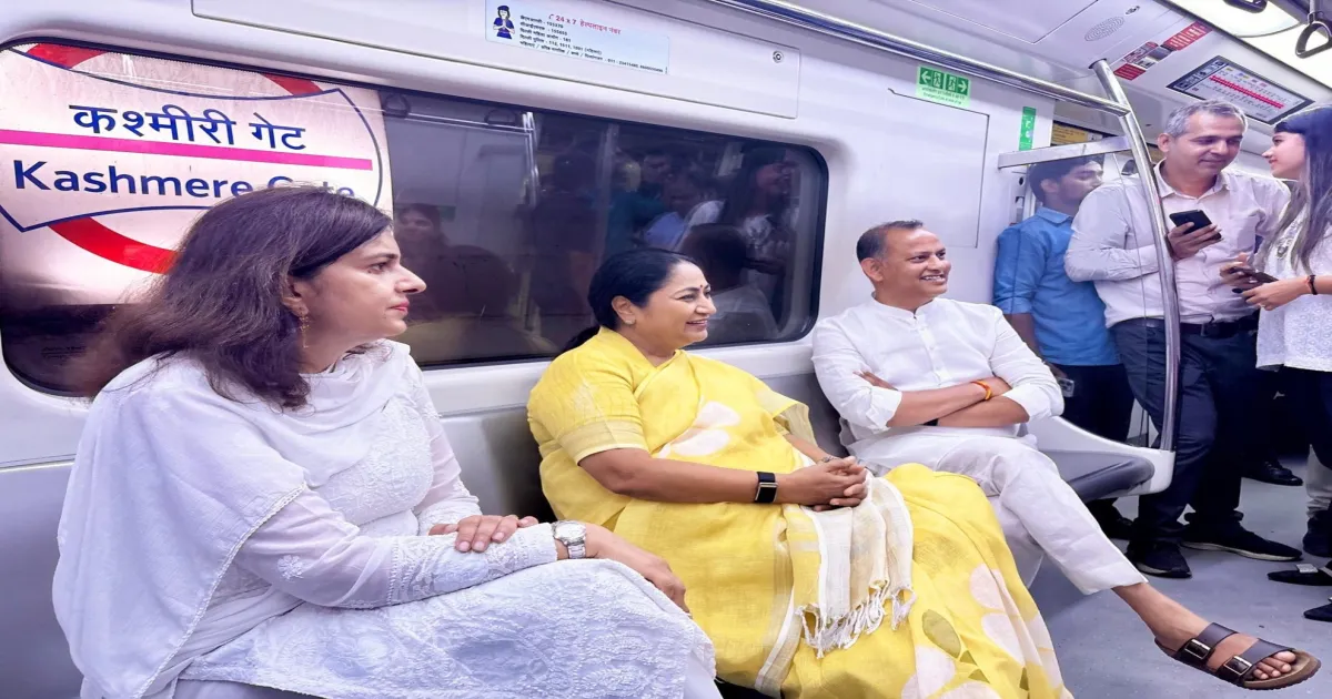 CM Rekha Gupta Takes Metro Ride As BJP Promotes Fuel-Saving Measures In Delhi
