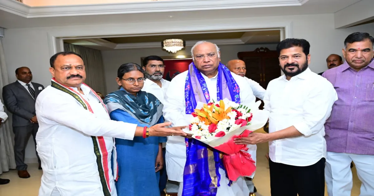Revanth Reddy Meets Mallikarjun Kharge To Discuss Telangana Governance And Party Affairs