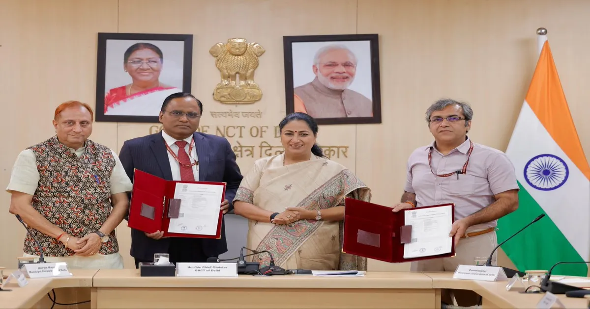 Delhi CM Drives New Biogas Plant Projects In Okhla And Tughlakabad