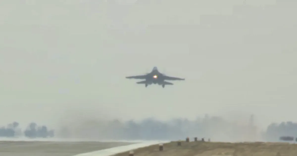 Ganga Expressway Now Battle Ready! IAF Showcases Night Ops