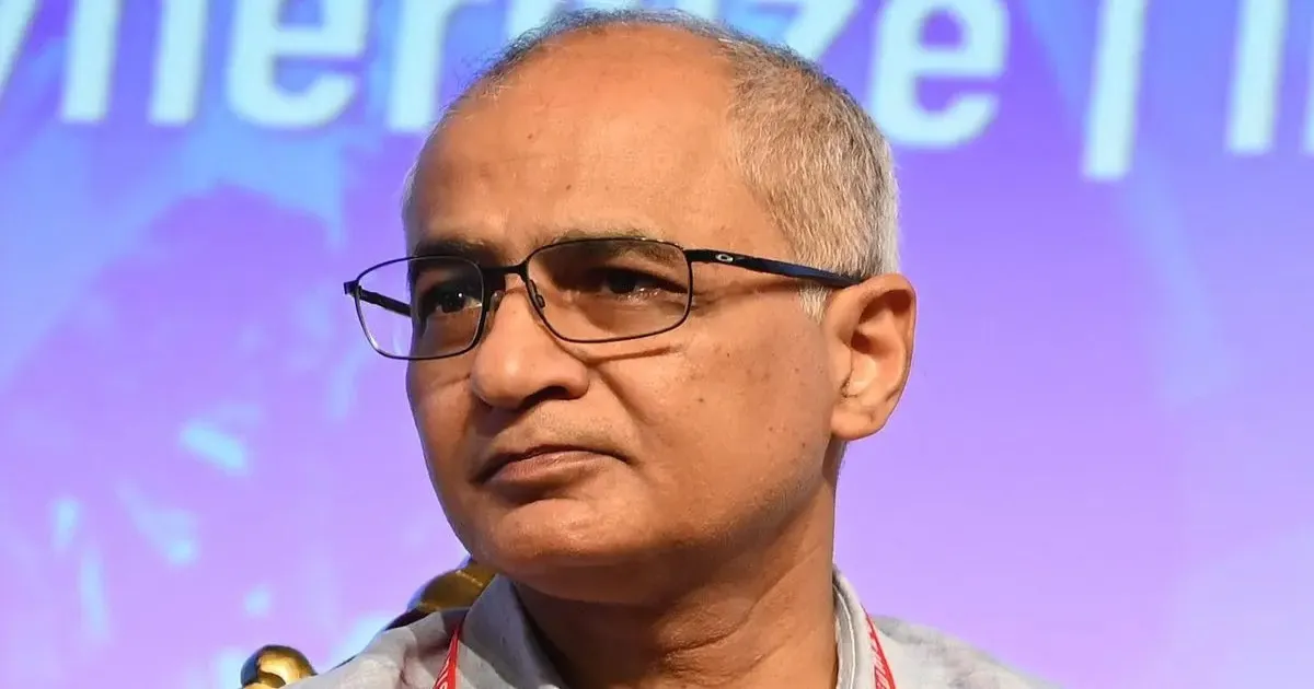 LPG Supply In India Stable Amid Global Tensions, Secretary Neeraj Mittal Confirms