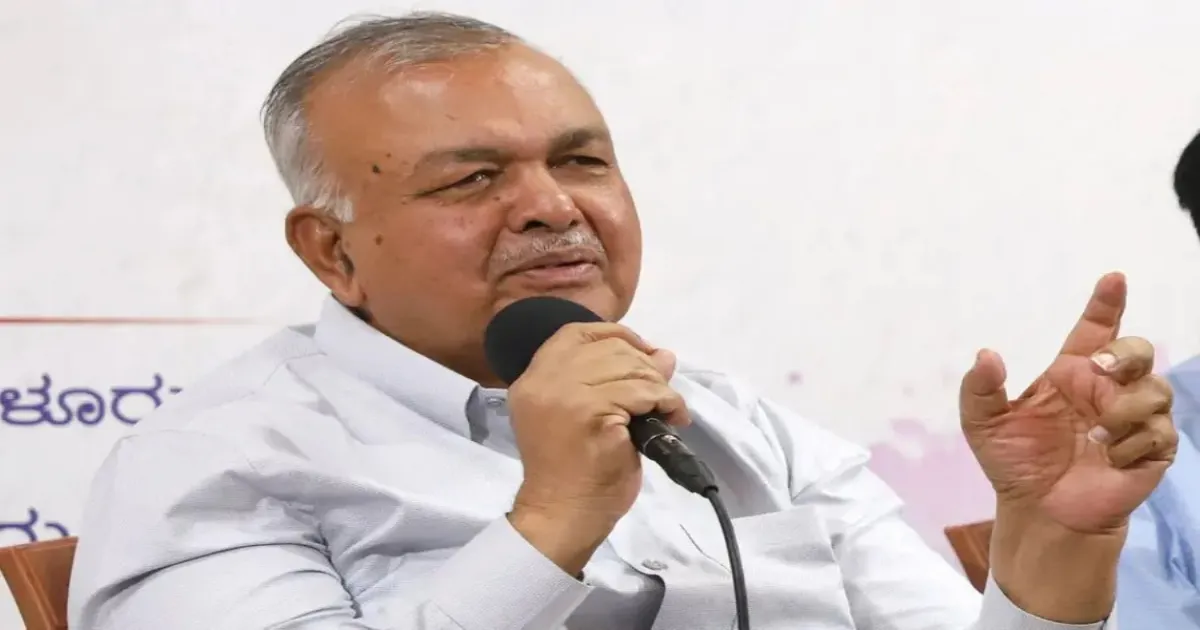 Ramalinga Reddy Optimistic as Congress Discusses Karnataka Cabinet Resignation Issue