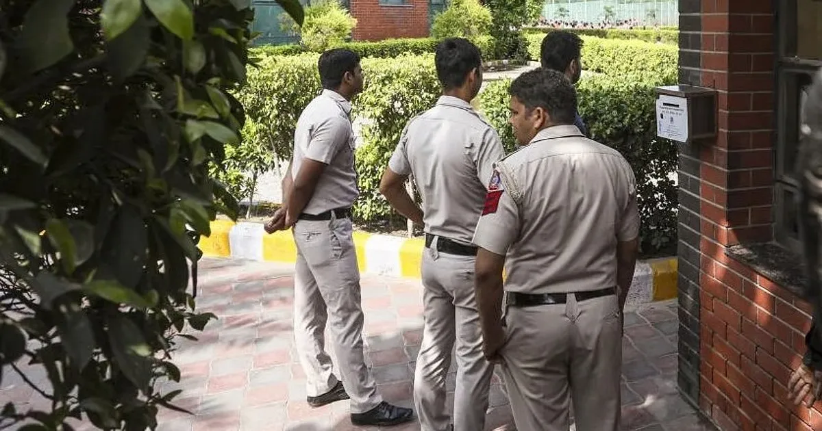 Bengaluru Teen Jumps to Death After Pub Visit, Suicide Probe Begins