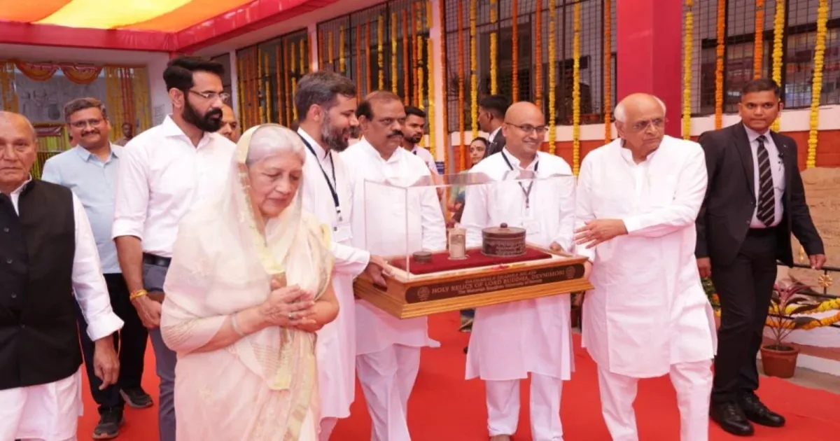 India Sends Holy Buddha Relics to Sri Lanka for Historic Temple Exposition