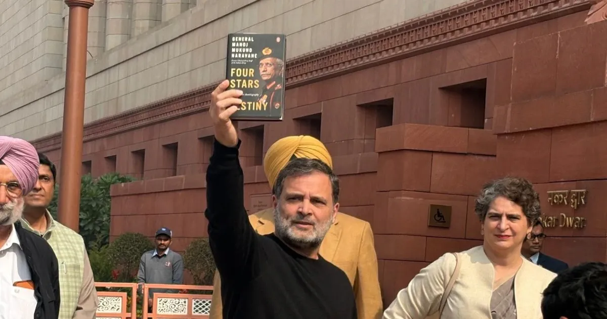 Rahul Gandhi Shows Naravane Memoir, Accuses PM of Passing Buck on China Conflict