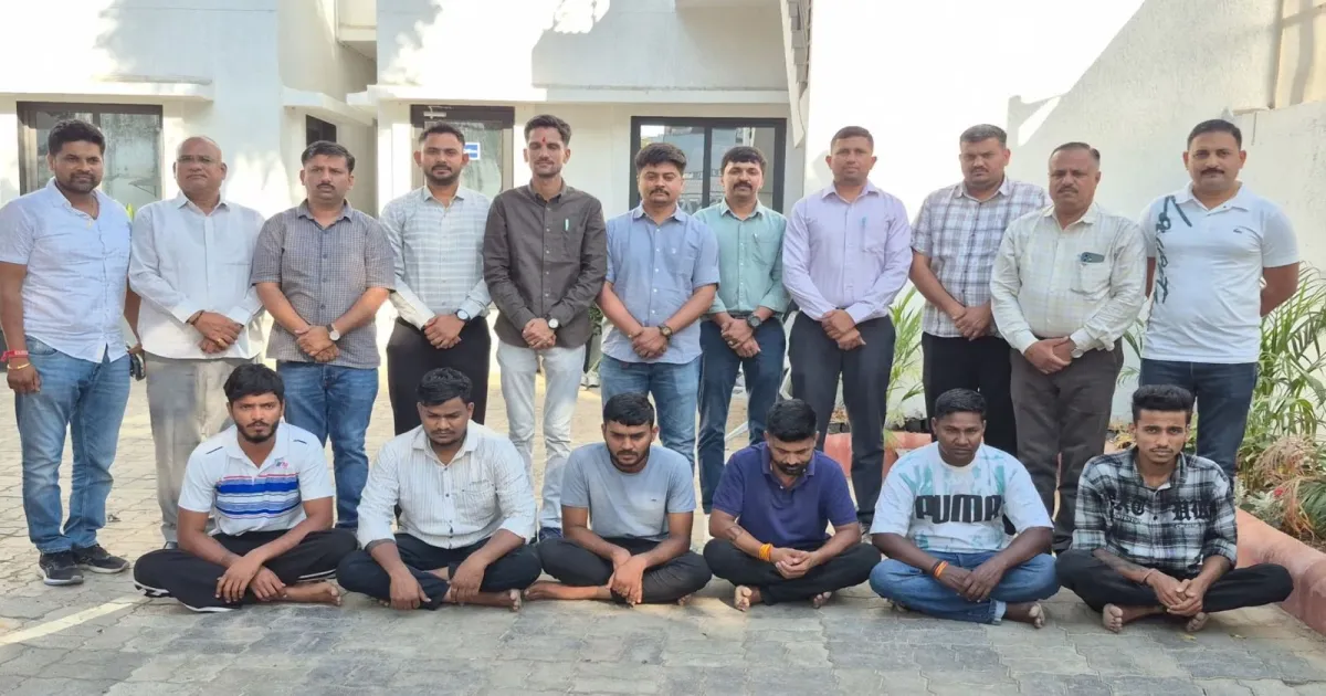 UP Man Hanged and Beaten Over Gambling Win in Navsari, Arrests Made