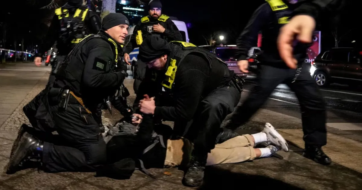 syrian-man-charged-with-attempted-murder-in-berlin-holo