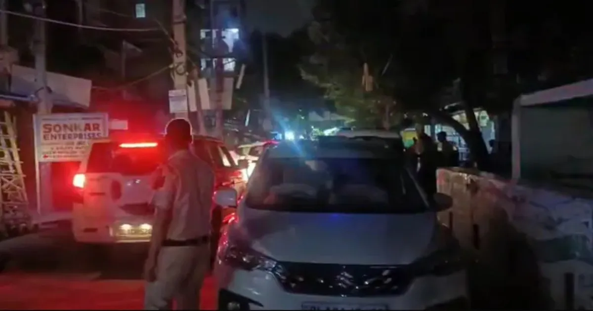 delhi-mans-two-year-cop-charade-busted-with-fake-ids