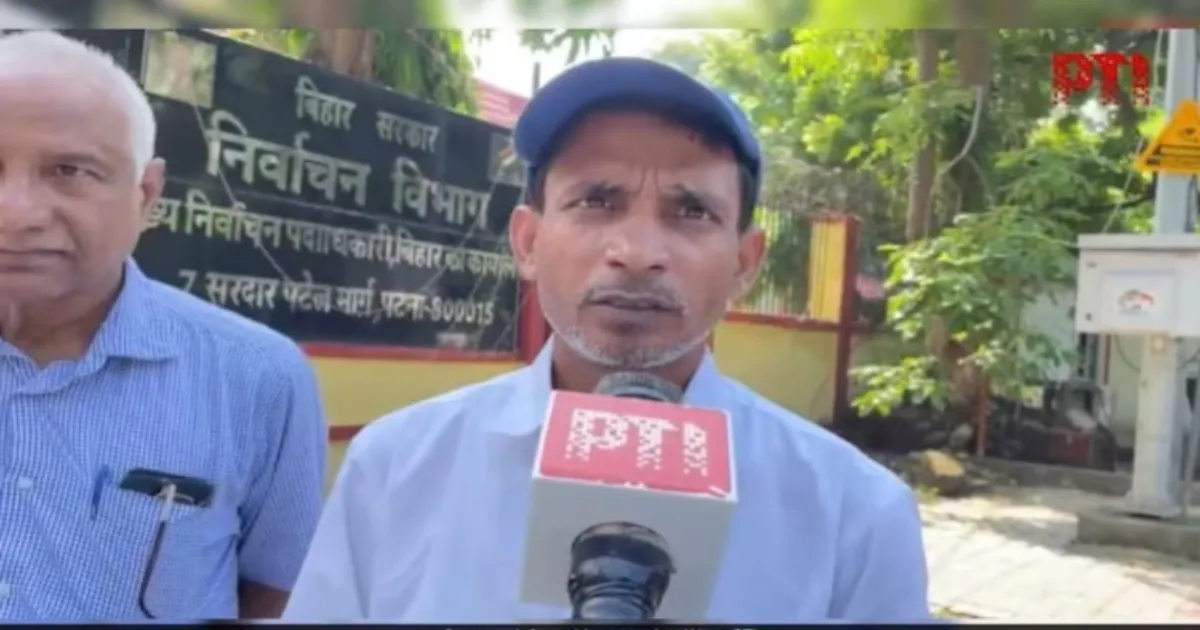 SIR Stir: Bihar Man Declared Dead Fights to Prove He's Alive