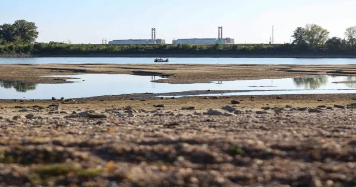 Hungary Plans Temporary Shutdown Of Sole Nuclear Plant Due To Drought Conditions