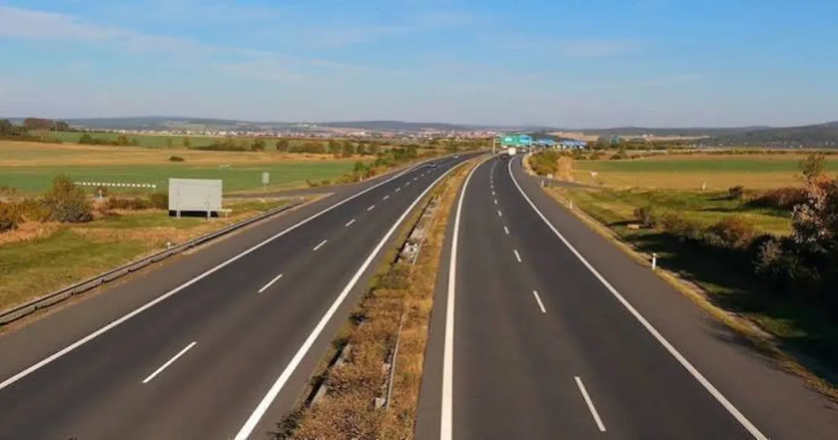 Cabinet Approves ₹14,115 Crore Highway Projects, ₹6,970 Crore Dwarka Tunnel