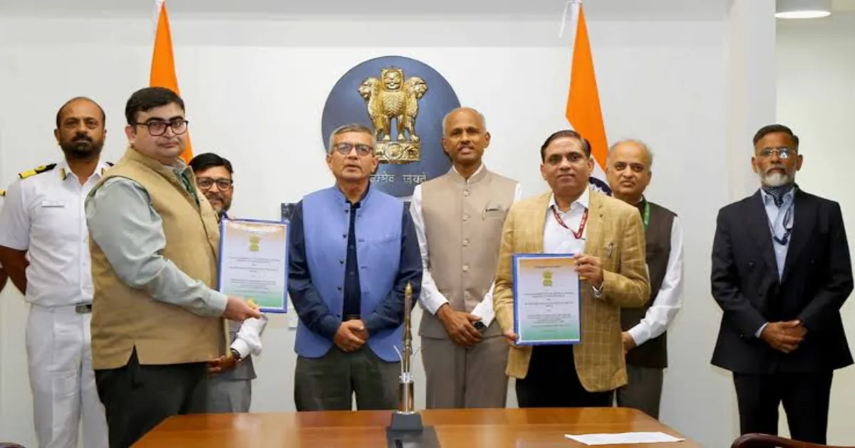 MoD Signs BrahMos Fire Control System And Launcher Contract For Indian Navy