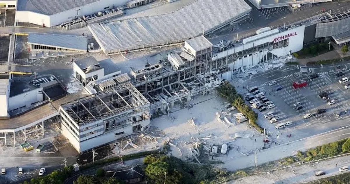 Japan Earthquake: Rescue Teams Search Collapsed Mall, Factory After 6.8 Magnitude Quake