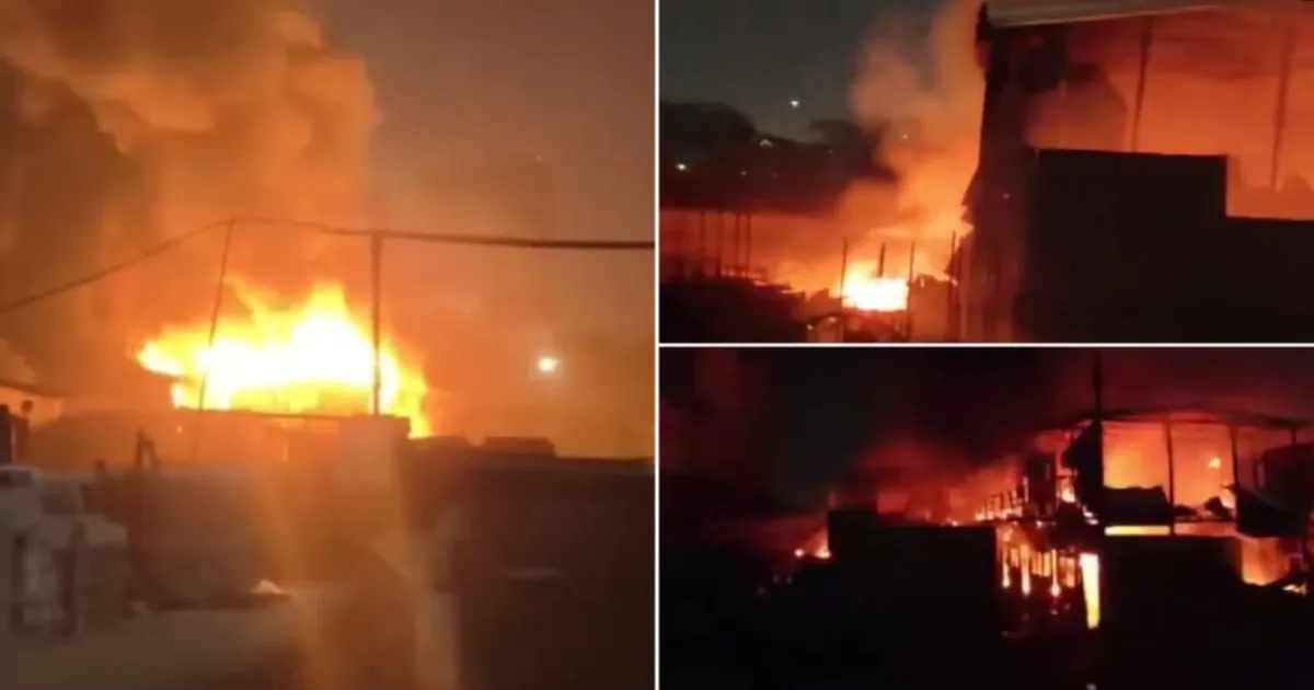 massive-blaze-engulfs-navi-mumbai-truck-terminal-destro