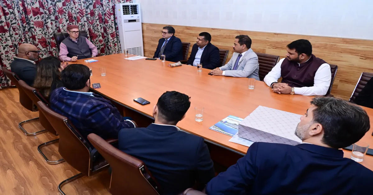 'Smart Villages,' AI Labs Proposed as Indo-Australian Delegation Meets J&K CM