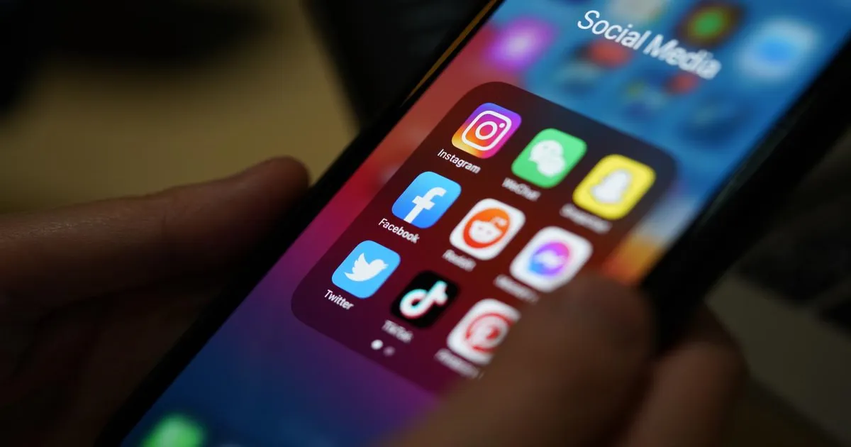 Government Rules Out Plans To Curb Social Media Access For Under-18s