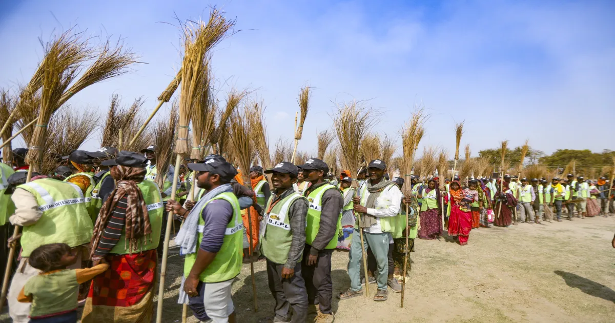 Maha Kumbh: 15,000 workers conduct synchronised cleanliness drive, eye world record