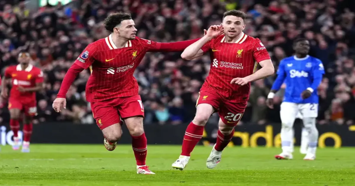 scrappy-liverpool-emerges-unscathed-in-merseyside-derby