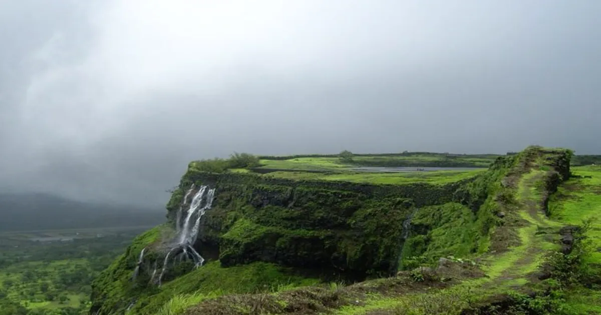 5-must-visit-places-in-lonavala-this-summer
