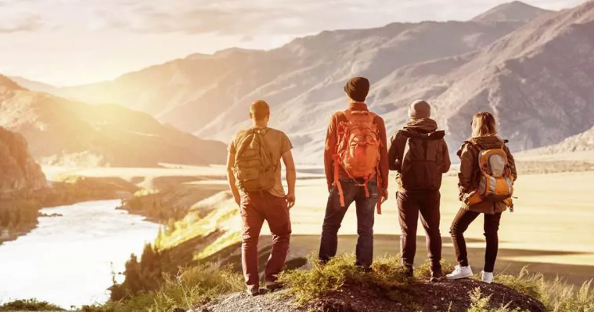 40-of-indian-travellers-forget-everything-on-trips-you