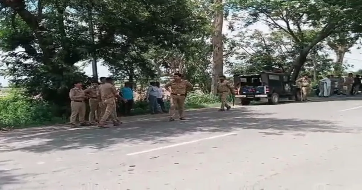up-farmer-mysteriously-catches-fire-during-eviction-att