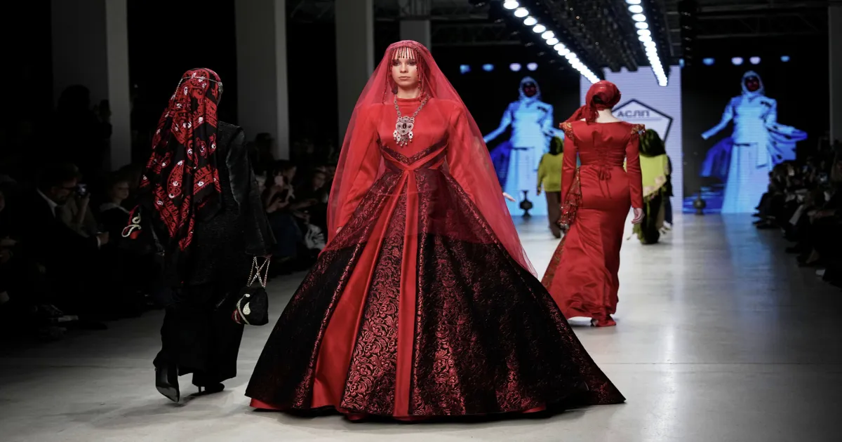 Moscow Fashion Week 2025: A Glamorous Feast for Style Lovers