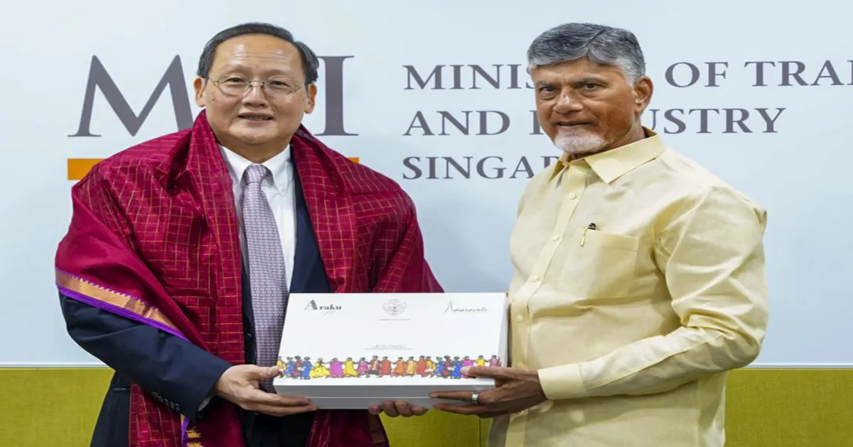 naidus-bold-pitch-singapore-investors-eye-andhras-boom