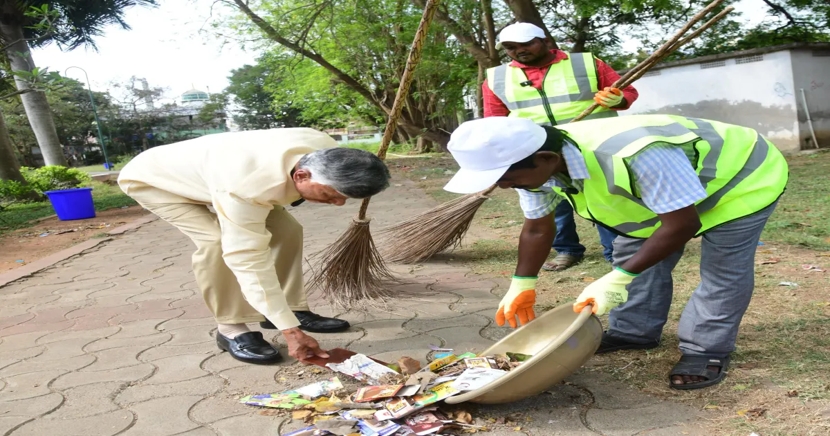 Chandrababu Naidu Sweeps NTR Park in Tanuku, Sets Example for Swachh Andhra