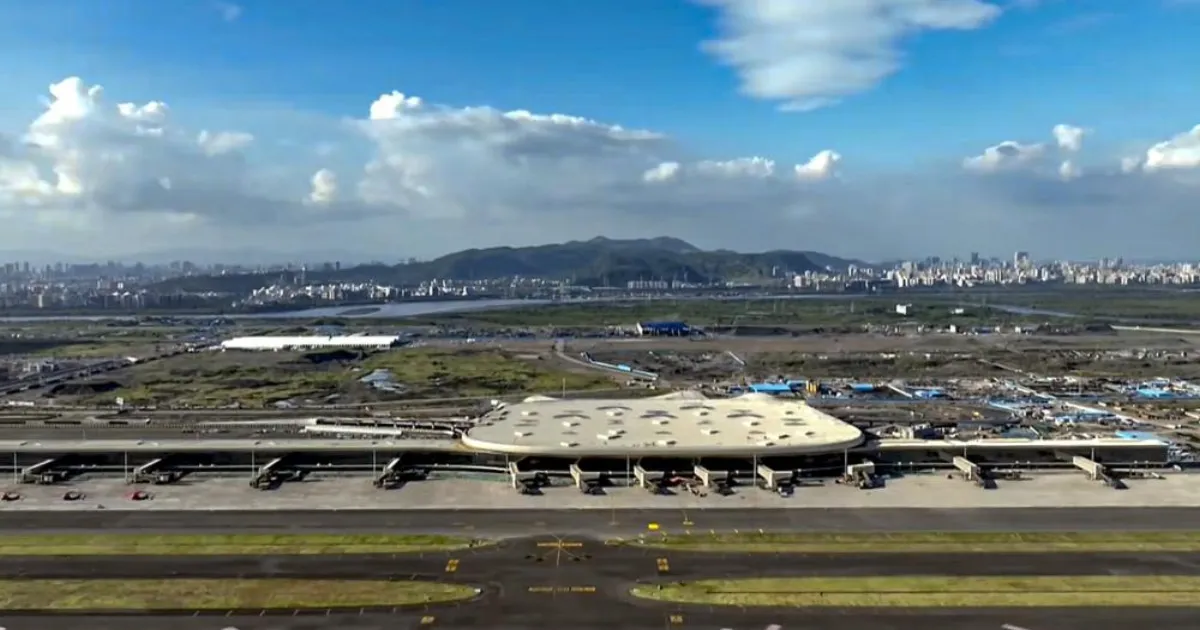 Navi Mumbai International Airport to Launch Operations on December 25; Akasa Air and IndiGo to Lead