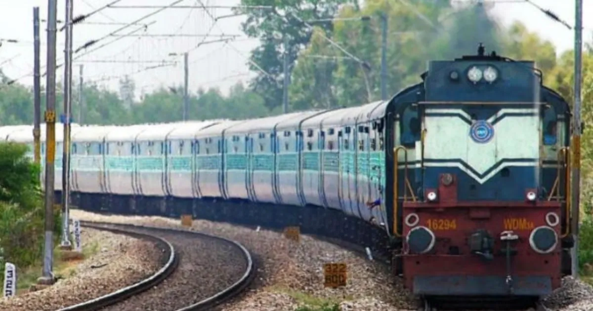 Mumbai to Bihar Rush Intensifies: Railways Launch Six Additional Special Trains Between LTT and Chhapra