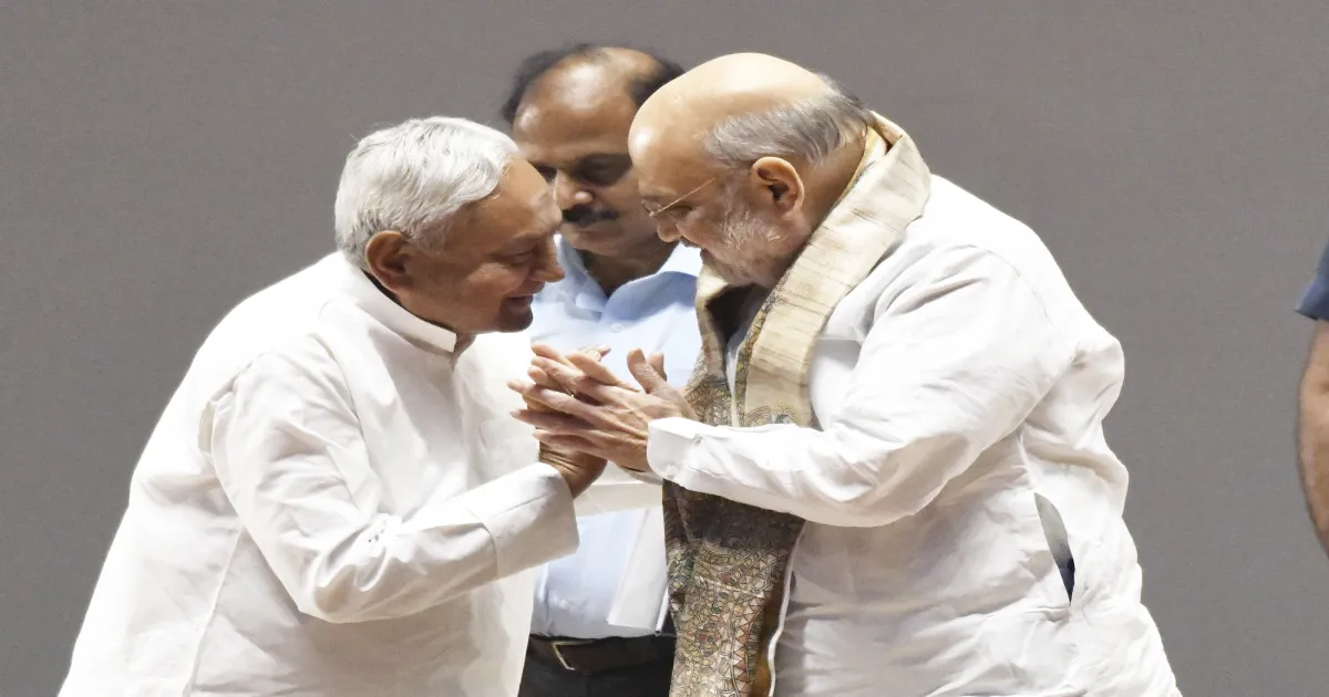 never-again-nitish-kumar-pledges-loyalty-to-bjp