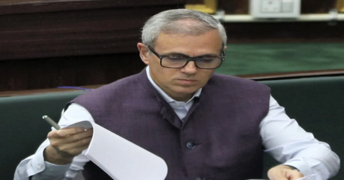 swapped-fast-bowling-for-spin-omar-abdullah-rebuffs-bjp