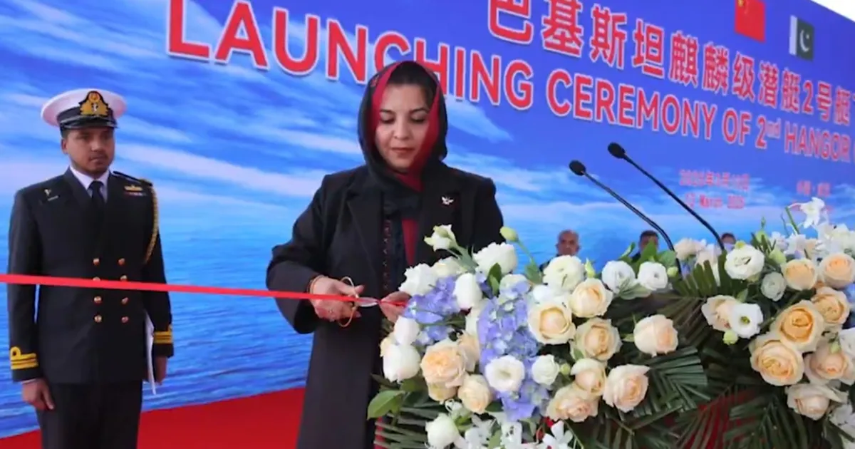 China Delivers Second Hangor Submarine to Pakistan Navy