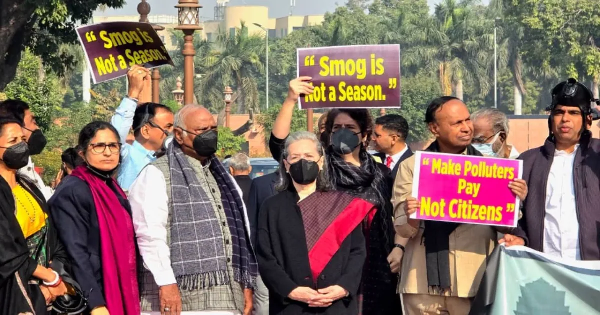 Sonia Gandhi Urges Centre to Declare Delhi Air Pollution a Public Health Emergency