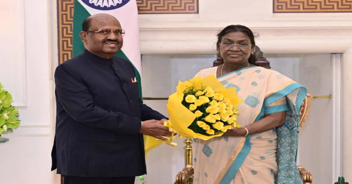 West Bengal Governor Meets President Amid Flood Crisis, BJP-TMC Clashes