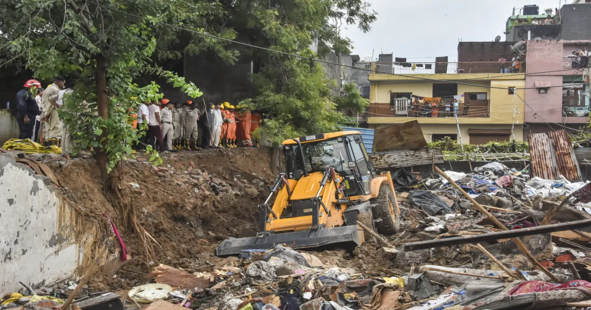 #JustIn: Seventh Death in Wall Collapse Amid Torrential Rains in Delhi