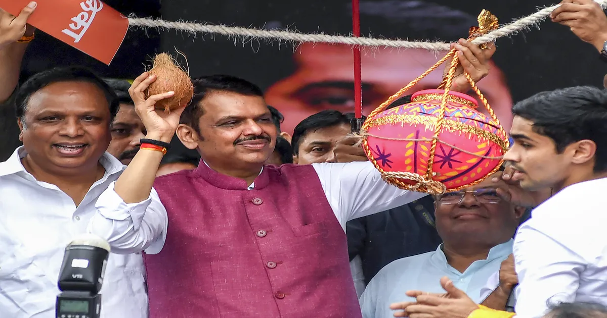 Fadnavis Signals Major BMC Shift, Targets Looters in Fiery Dahi Handi Speech