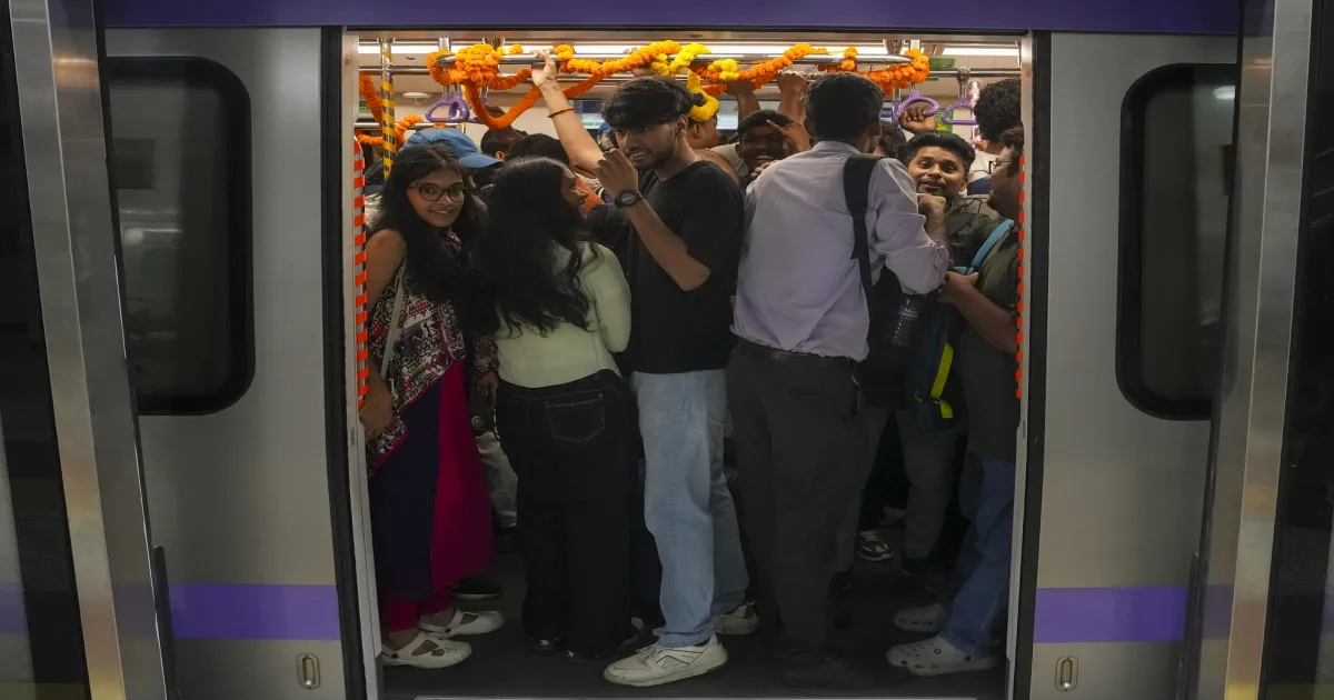 Kolkata Commuters Hail New Metro Connectivity