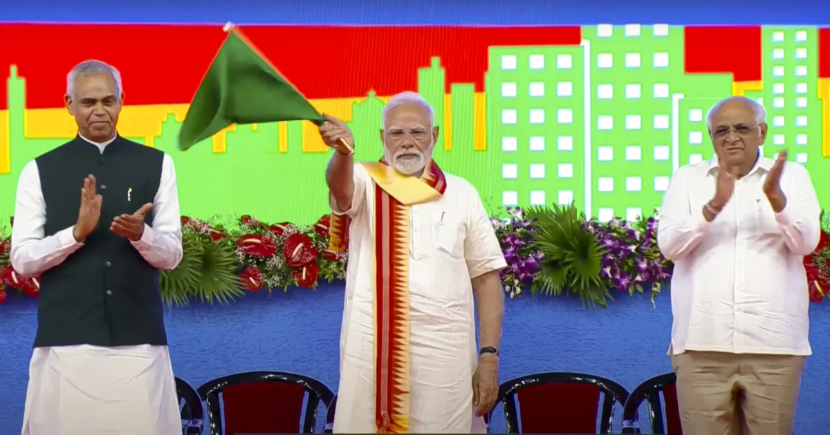 Congress Accused of Import Scams as PM Modi Pushes Swadeshi Drive
