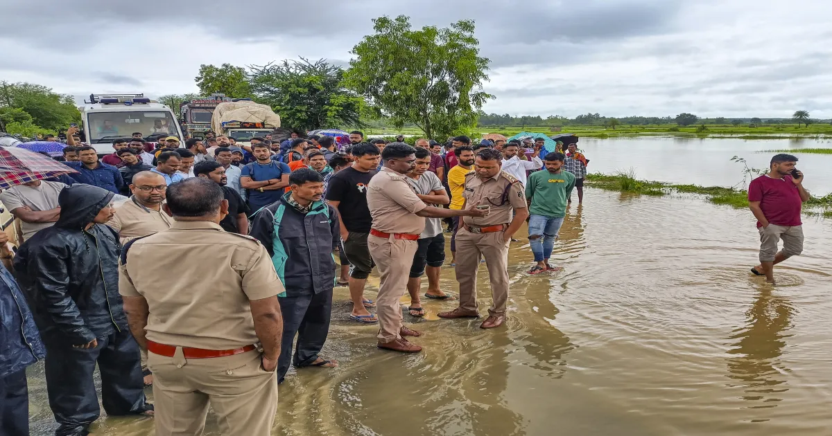 chhattisgarh-bastar-floods-claim-8-lives-cm-orders-urge
