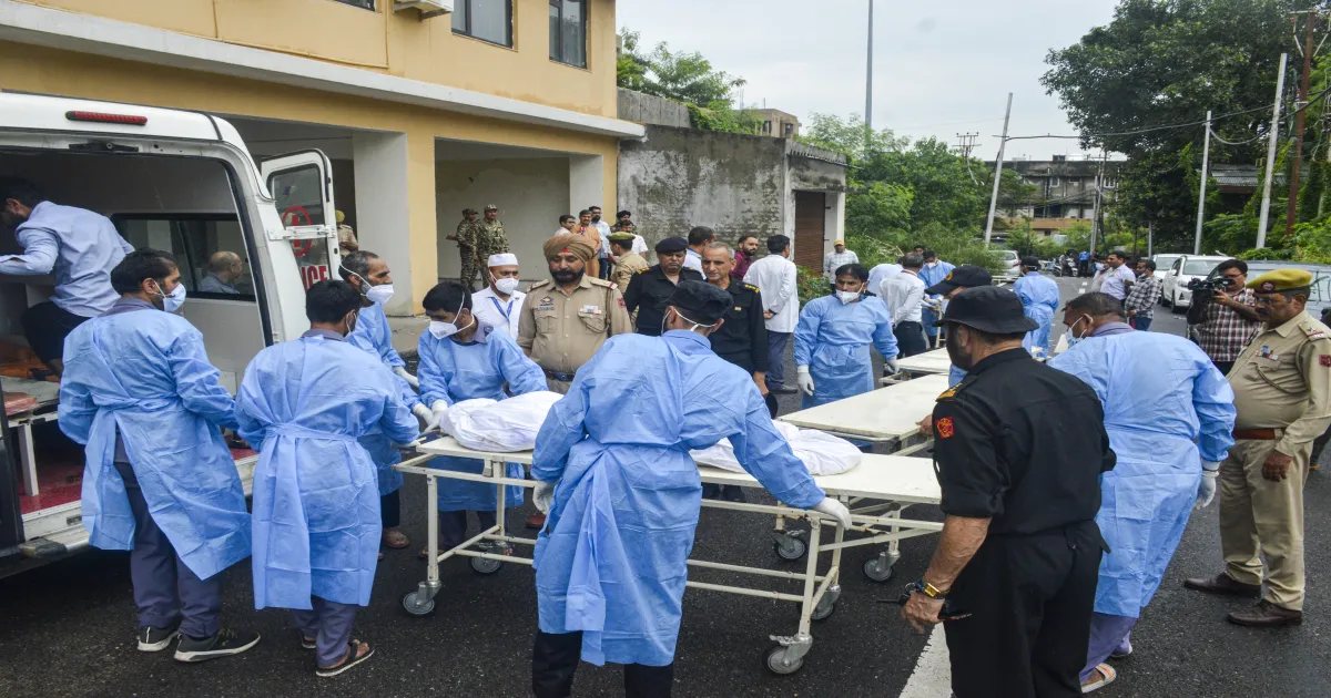 J&K Tragic Landslides Prompt Solidarity from Bengal