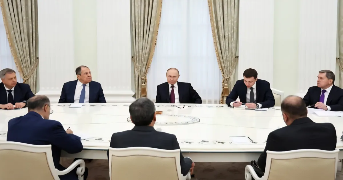 Recent Events Are Pushing World To Very Dangerous Line, says Putin