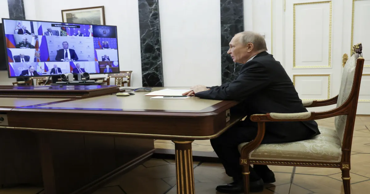 Putin’s Power Play! Security Council Huddle Signals Bold Moves