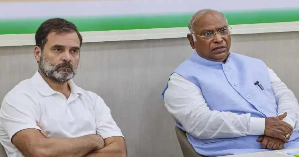 Kharge, Rahul Gandhi Lead Powerful Call to Safeguard Constitutional Values on Samvidhan Diwas