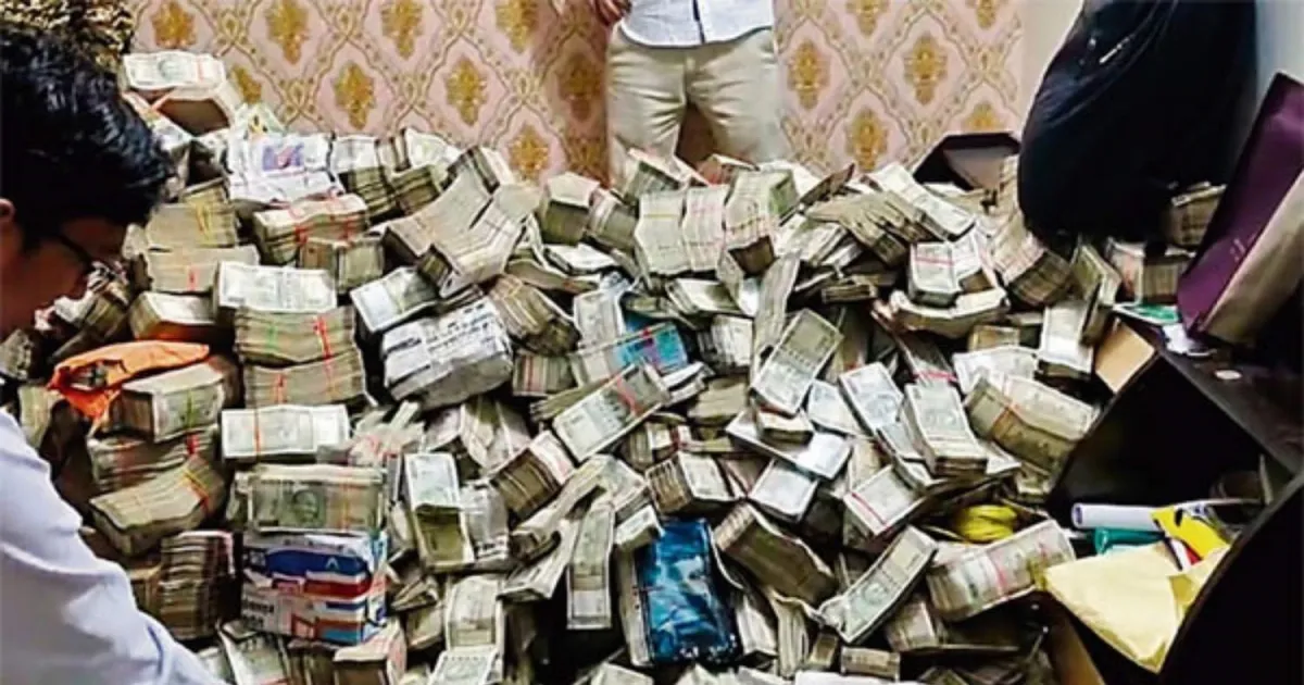 #JustIn: ED Raids 44 Sites in Jharkhand, Bengal; Seizes ₹14 Crore in Coal Smuggling Crackdown