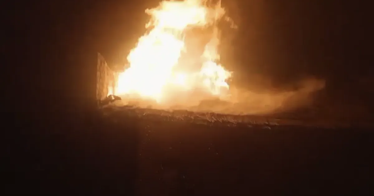 Mining Mafia Burn DSP's Vehicle During Raid! Violent Clash with Rajasthan Mafia in Sawai Madhopur