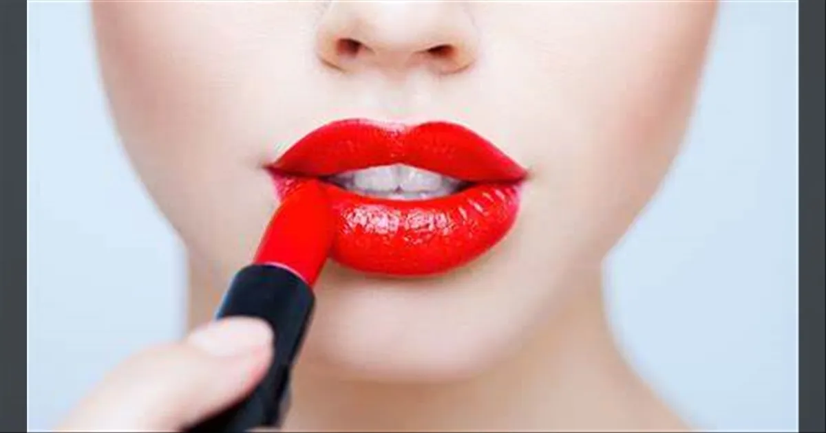 The Ultimate Guide to Wearing and Rocking Red Lipstick with Confidence
