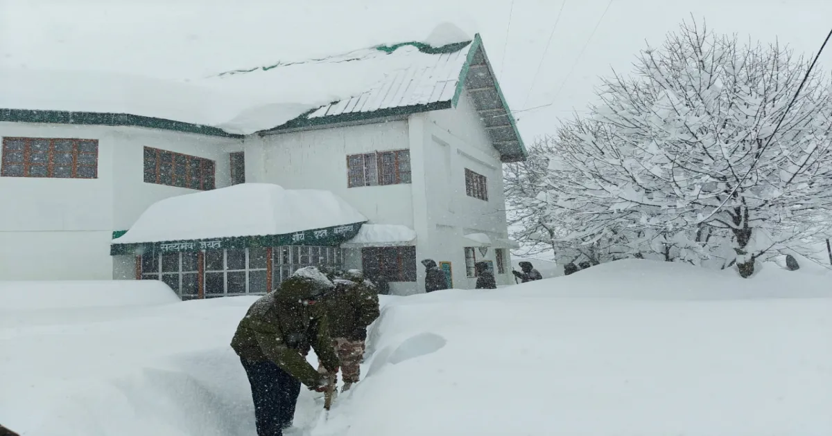 the-hunt-restarts-rescuers-scour-uttarakhand-avalanche